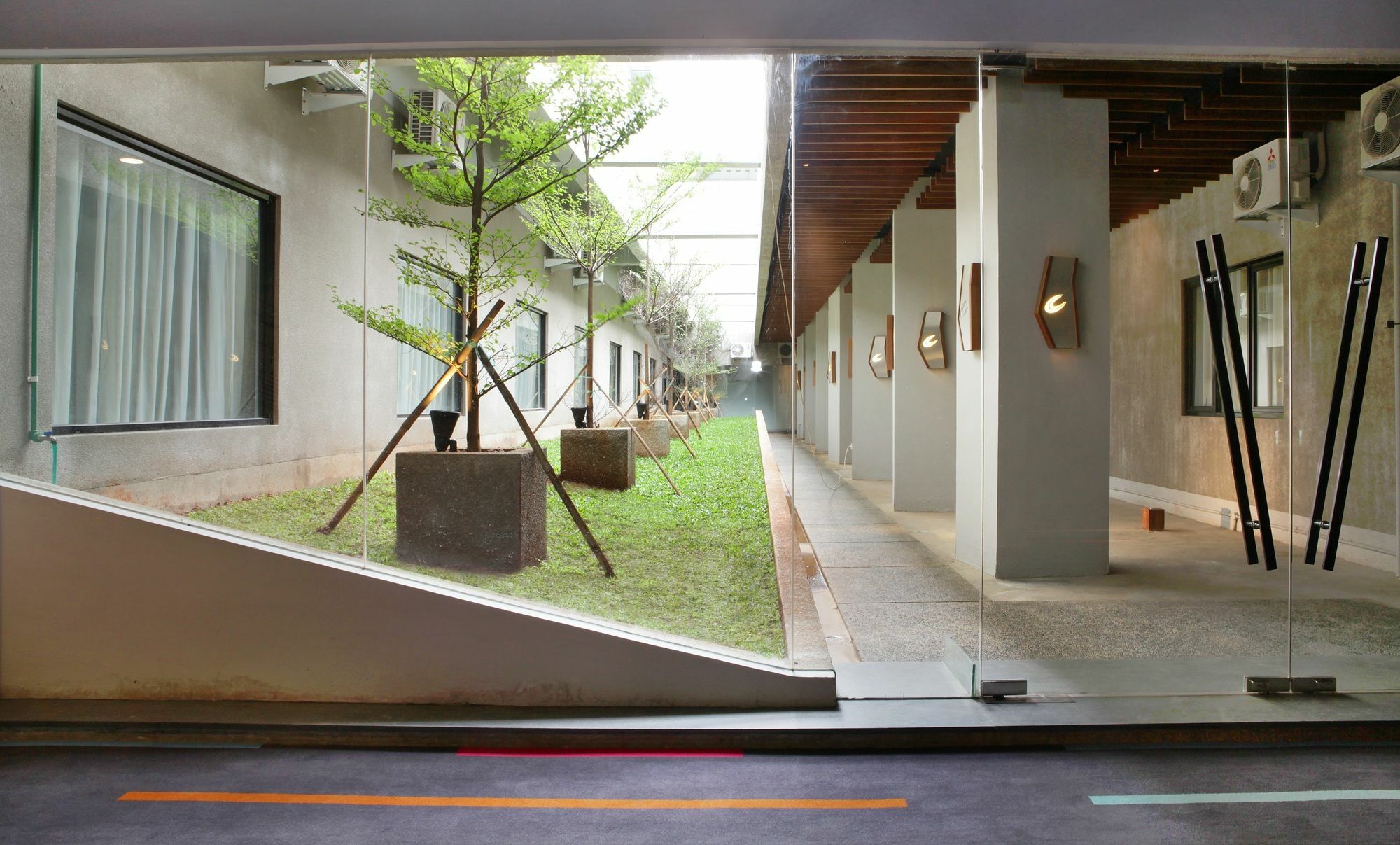 Cabin Hotel Jakarta Exterior foto