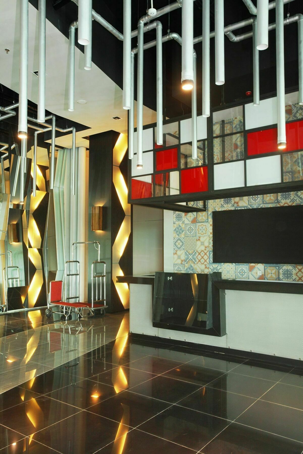Cabin Hotel Jakarta Exterior foto